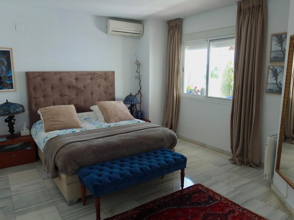 2 Bedroom Pool Views - Naranjos * Marbella
